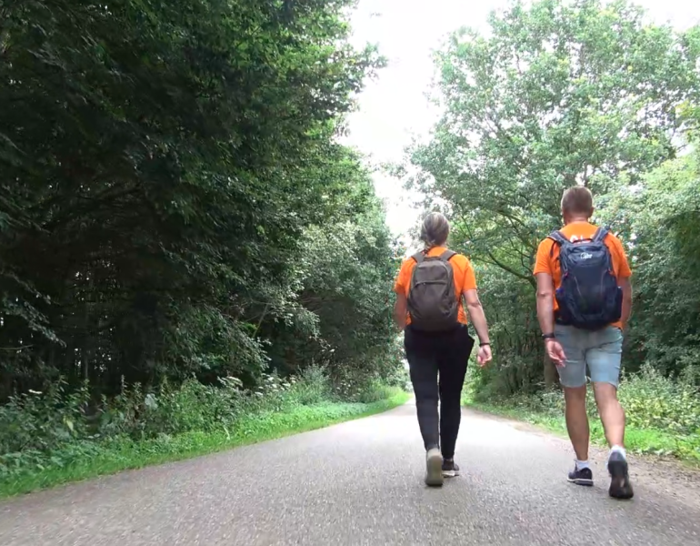 Ook de wandelaars zijn actief in beweging