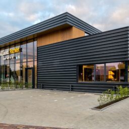 Bedrijfspand Salland Parket Deventer